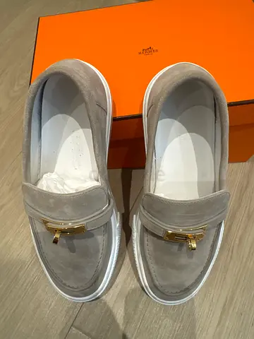 Hermes Beige suede loafers with gold hardware - 38.5size
