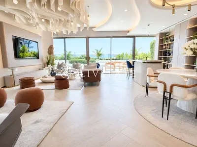 Modern 1-Bed Apartment | Opposite Beach | Terrace