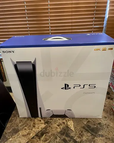 PlayStation 5 pro used like new
