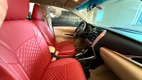 Toyota Yaris SE+ 👈with cruise 1.5 lit sedan