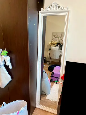 Full-Length Standing Mirror – Broken White | Back Stand | Good Condition