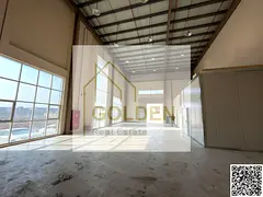 51kW Power Capacity Industrial Warehouse, 12m Height, for Rent in Umm Al Quwain on the Main Road
