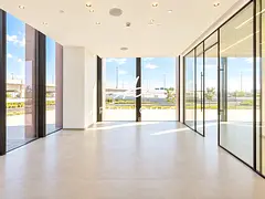 Vacant | Unfurnished | F&B | Prime Location