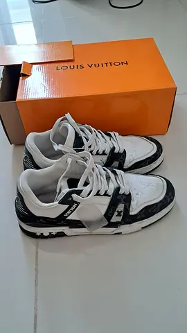 Shoes Louis Vuitton