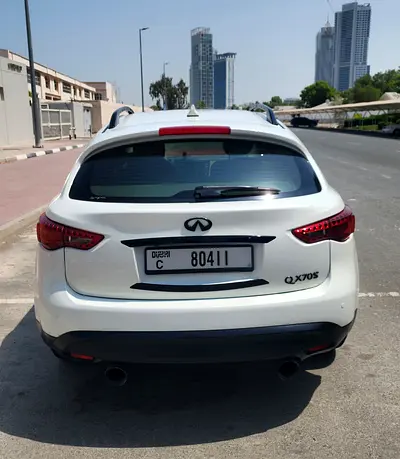 2014 Infiniti QX70 照片 2