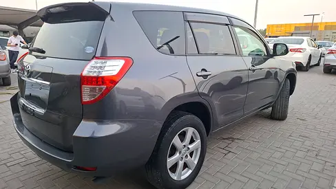 2010 Toyota RAV 4 照片 6
