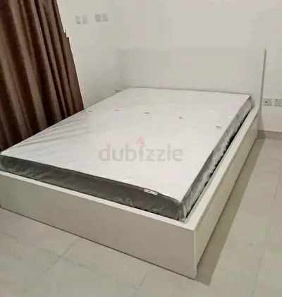 Ikea malam bed with ikea mattress king size 180 x200cm