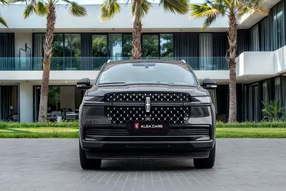 2025 Lincoln NAVIGATOR — фото 4