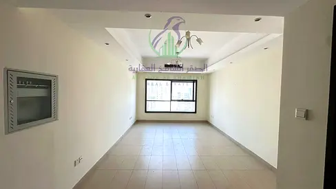 غرفه وصاله الخان مع تكيف جيم مسبح مجاني حزائن بالحائط بلكونه 2 حمام مساحات واسعه اطلاله بحريه