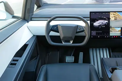 2024 Tesla CYBERTRUCK — миниатюра 12