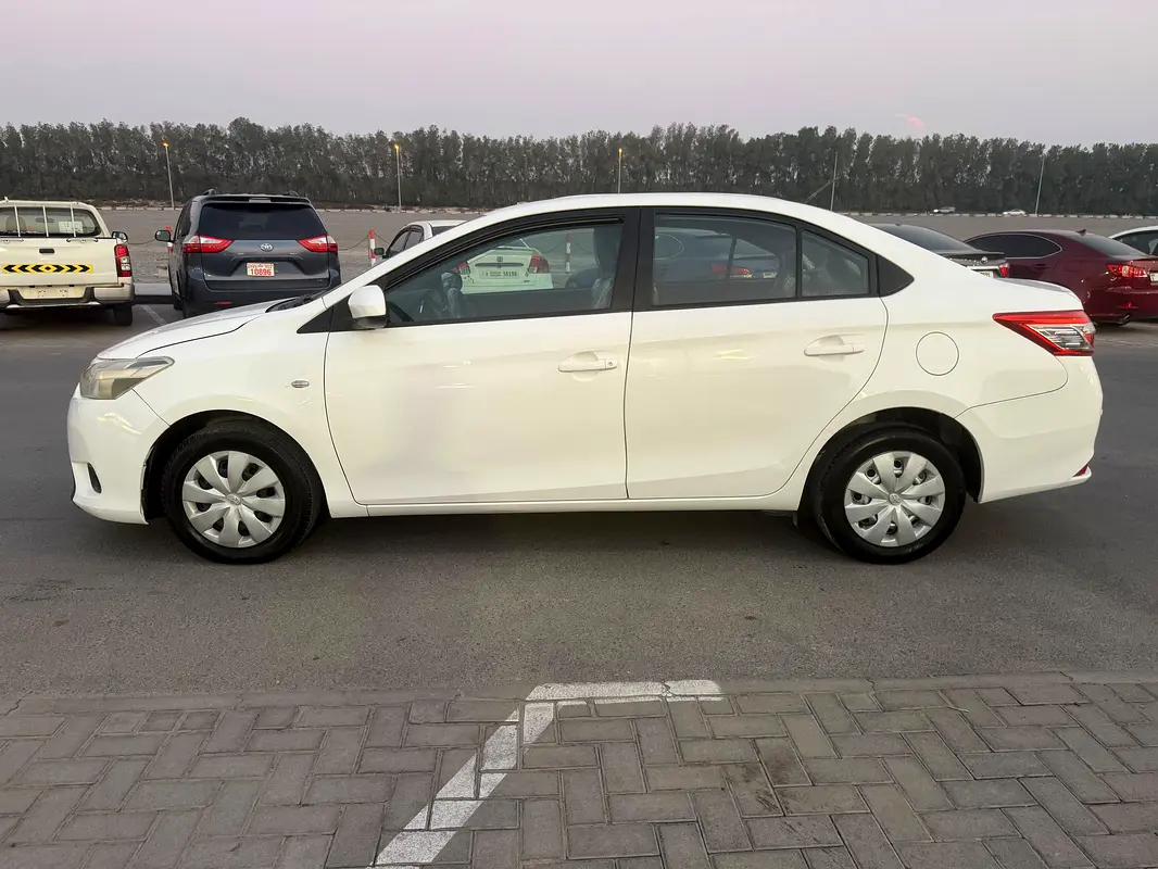 2016 Toyota Yaris SE