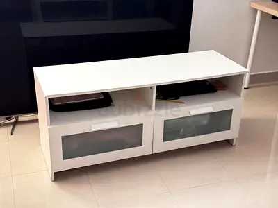 New Condition TV bench White, 120x41x53 CM