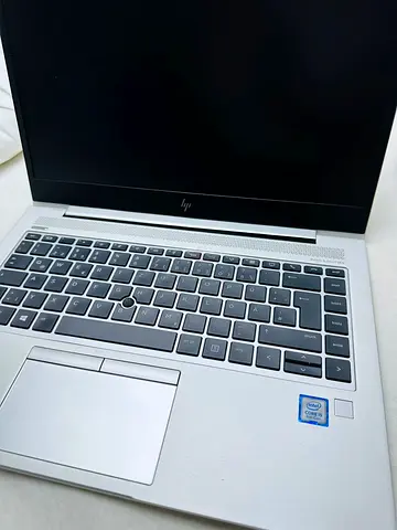 HP laptop i5 8gen 750/-