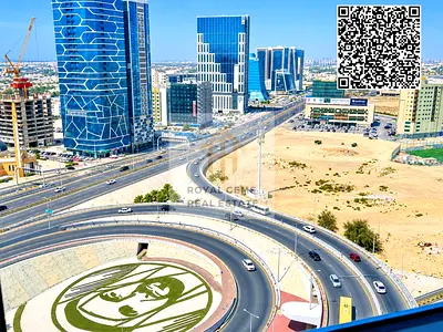 شقة 3 غرف واسعة بمساحة 2265 قدم² في كونكر تاور، بخطة دفع مع المطور وقسط شهري 9720 درهم، وموقع حيوي في عجمان.
