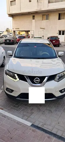 Nissan X-Trail 2016 White- 7 Seaters