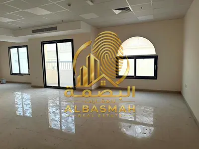 For Rent: 3 Offices in Old Al Sajaa – Sharjah