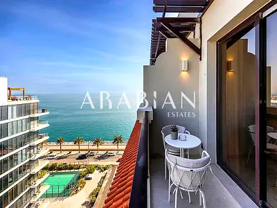 Top floor | Available now | Upgraded and furnished