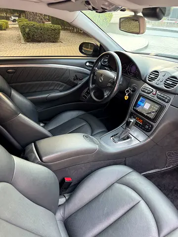 صورة 10 لـ 2002 Mercedes-BENZ CLK