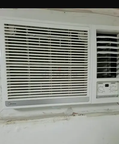 AC media very good condition 2ton