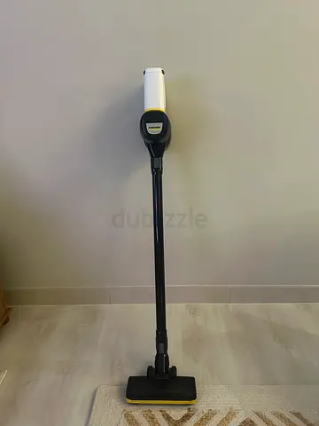 Lightweight stick vacuum cleaner - good working condition