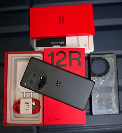ONEPLUS 12R 256GB WITH 16GB RAM MINT CONDITION