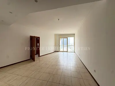 2 Bed| With Balcony| Community View| Vacant|