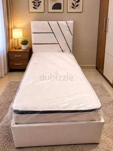 Hi available brand new single bed with matters