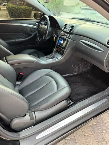 صورة 7 لـ 2002 Mercedes-BENZ CLK