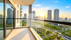 HIGH FLOOR / NEW BUILDING / SPACIOUS LAYOUT