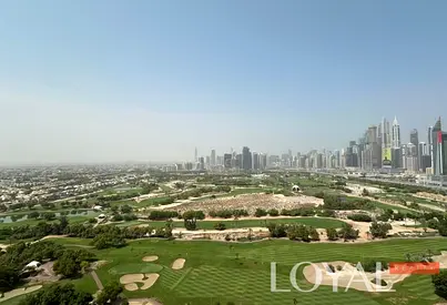 Full golf course view/On high floor/Great location