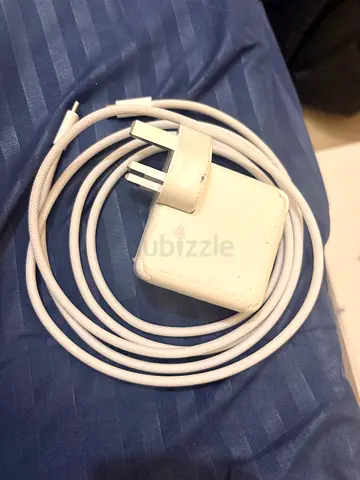 Mac book charger cable