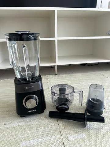 Philips 1200W Glass Blender with Chopper & Mill – Like New