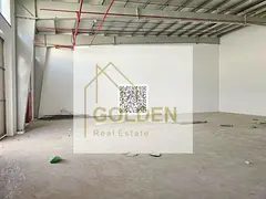 Brand-new, first-occupancy warehouse on the main road, featuring 30 kW of power, an internal bathroo