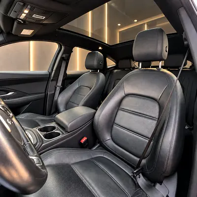 صورة مصغرة 12 لـ 2019 Jaguar E-PACE