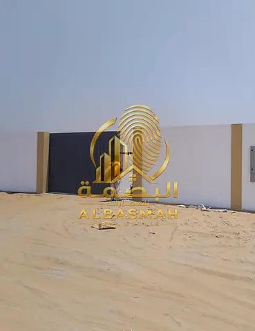 Plot for sale in Al Suqiya Industrial Area in Sharjah, 10,000 square feet, owned by locals and Gulf citizens