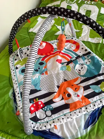 Fisher Price baby activity mat - 40 AED