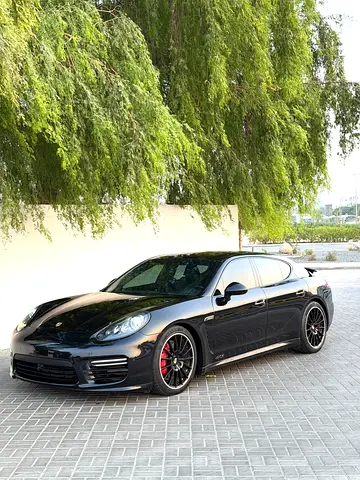 2015 Porsche Panamera GTS Japanese Specs