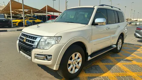 Mitsubishi Pajero gcc full option