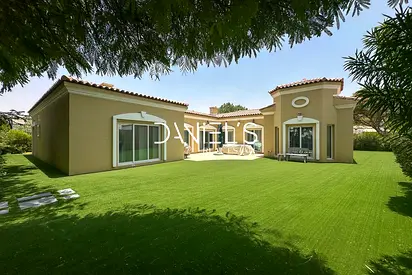 Vacant | Spacious Plot | Ready to Move In