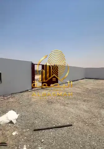 للايجار حوطة في الصجعة (S)