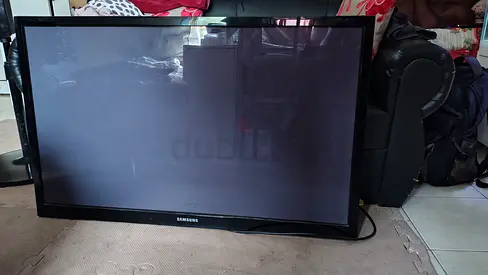 Samsung 43" Plasma TV (Model PS43E450) – Perfect Working Condition