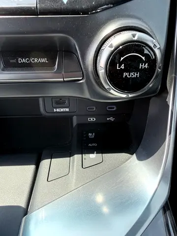 2026 Lexus LX-SERIES — миниатюра 17