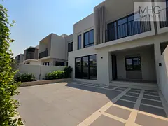 Single Row | Landscaped Garden | Ready to move in