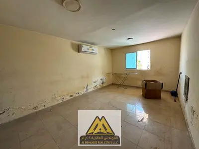 2BR in Al Jurf Industrial 3, sharing allowed, 1 bath, split AC, AED 35,008 yearly, 4/6 payments.