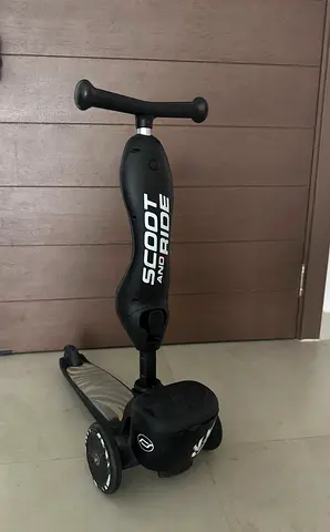 Scoot & Ride Highwaykick 1 Lifestyle Kickboard with Seat and Storage Box