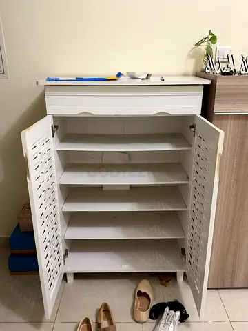 White Wooden Shoe Cabinet with Multiple Shelves - Good Condition