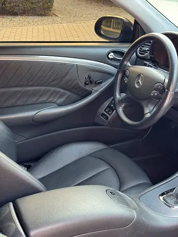 صورة مصغرة 11 لـ 2002 Mercedes-BENZ CLK