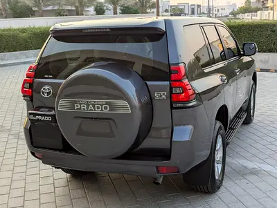 2015 Toyota PRADO — миниатюра 11