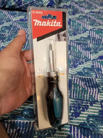 Makita 1/4 inch ratchet bit driver original and new