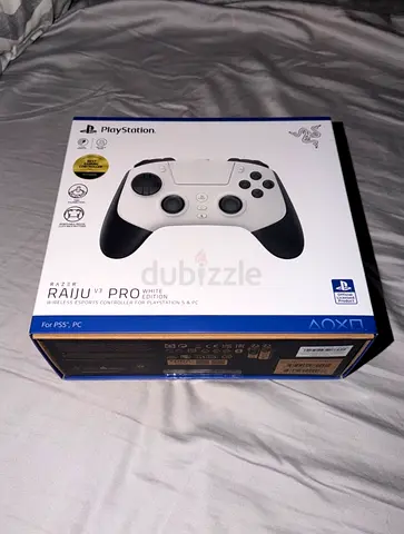 Razer Raiju V3 Pro wireless gaming controller (PS5/PC) - White, boxed